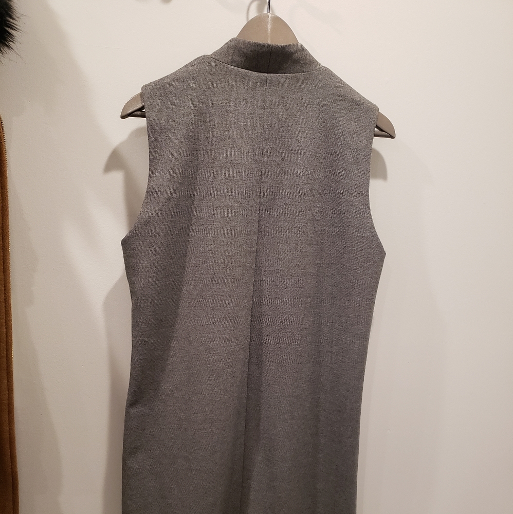 Grey vest - Picture 6 of 9